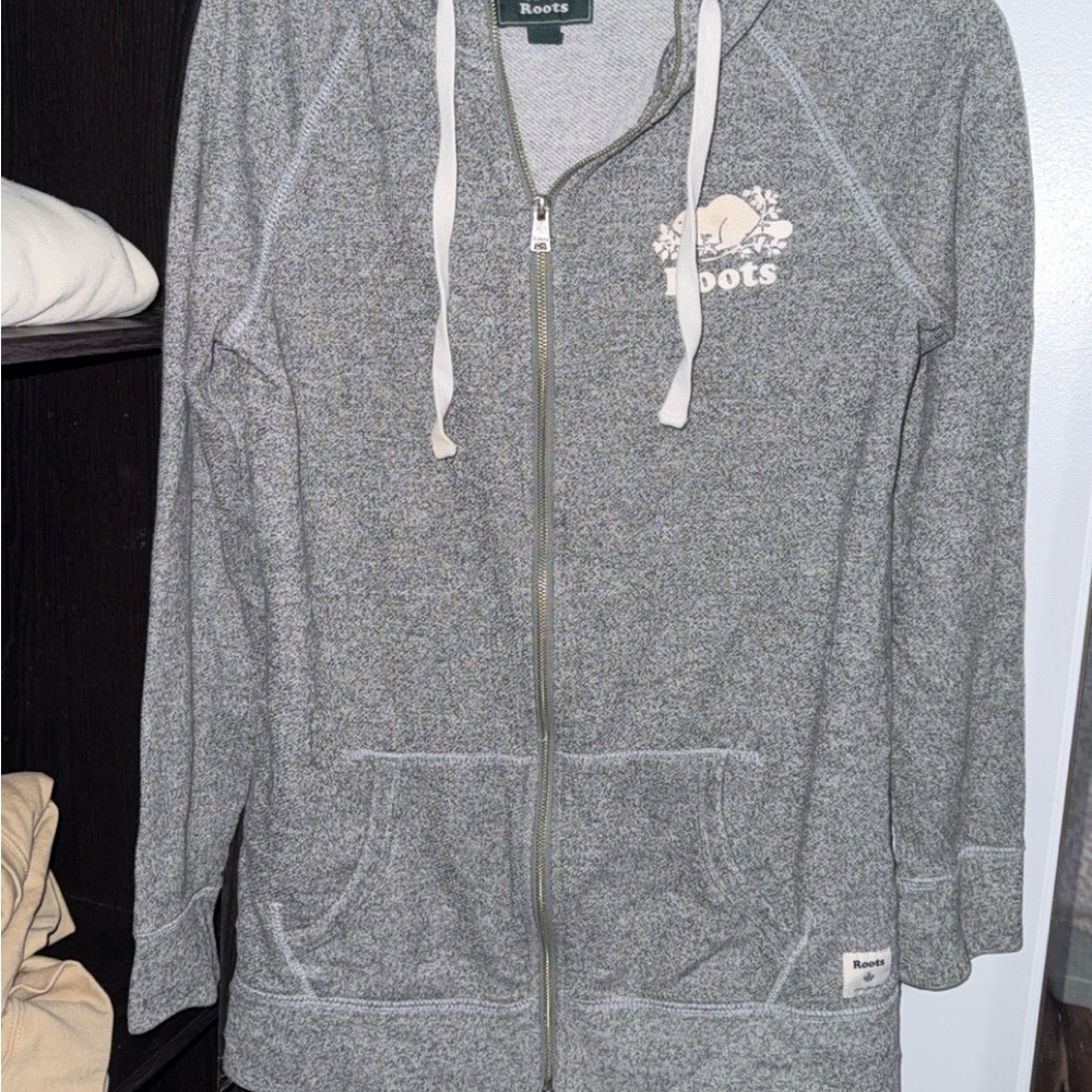 #30 Roots Heather Gray Full-Zip Hoodie sz small no callouts out